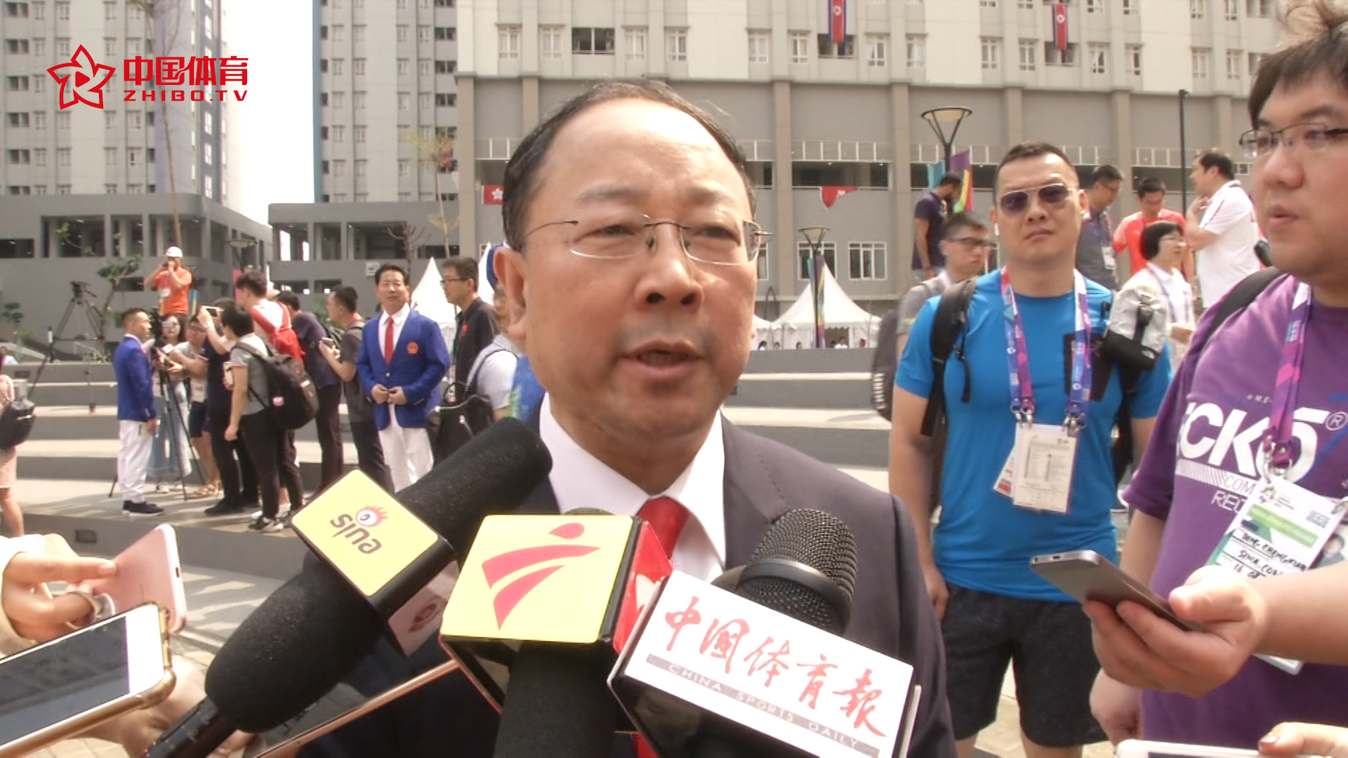 中国亚运会代表团秘书长刘国永:取得运动成绩和精神方面双丰收!