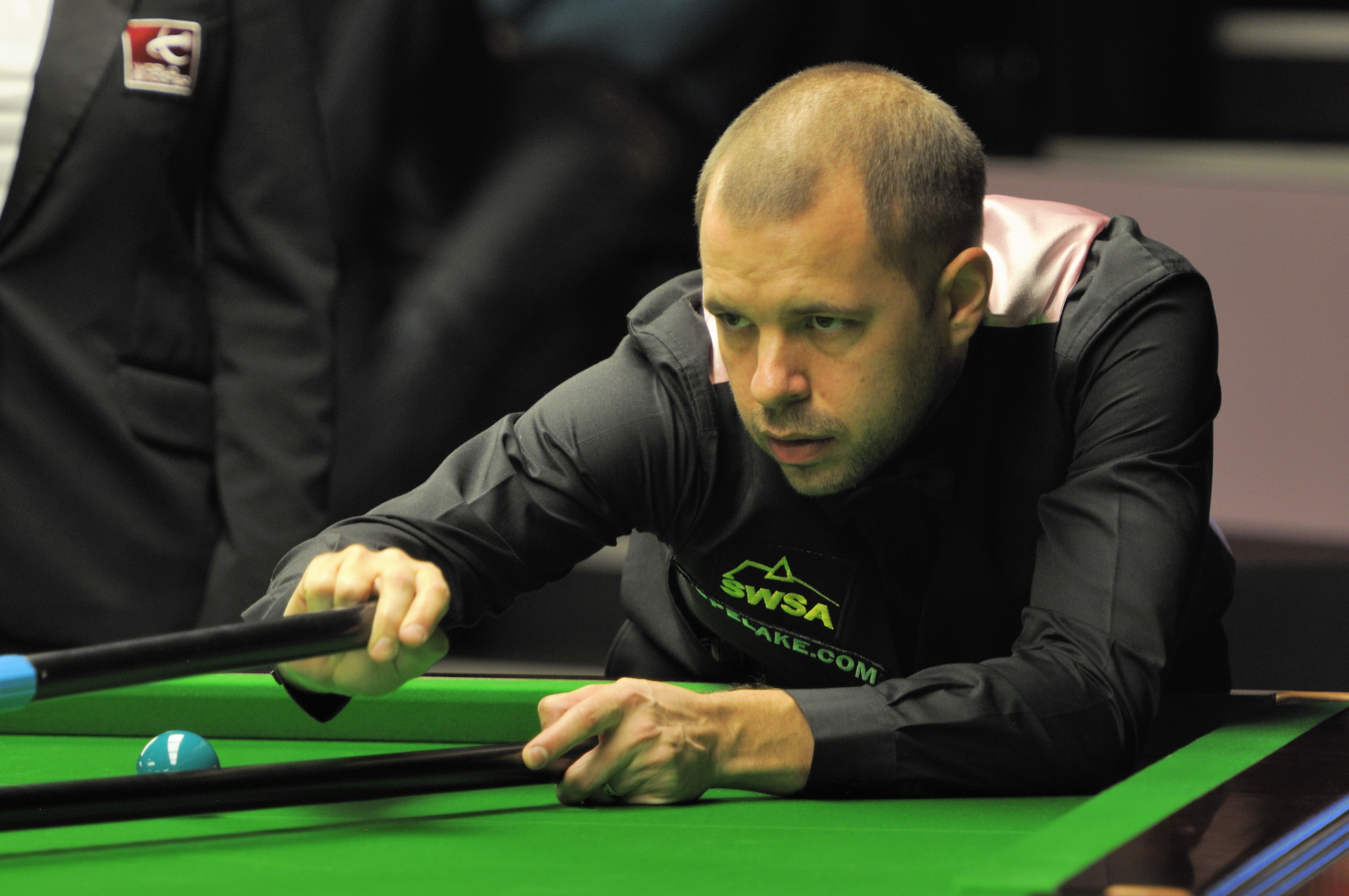Barry_Hawkins_at_Snooker_German_Masters_(Martin_Rulsch)_2014-01-29_03.jpg