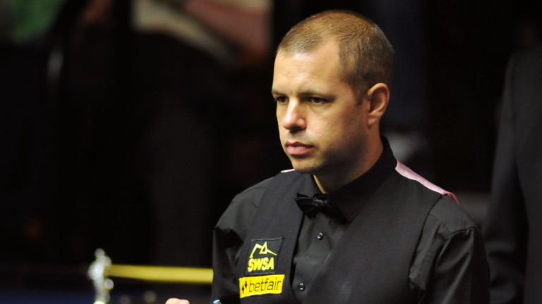 barry-hawkins-snooker-shoot-out_3271748.jpg