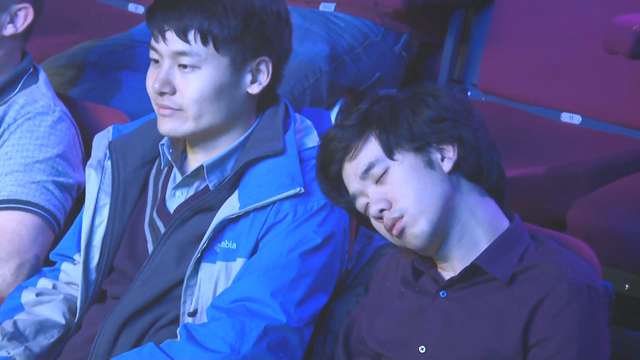 2019球员锦标赛|这位朋友，如此精彩的比赛你居然睡着了？！旁边的大叔都笑了