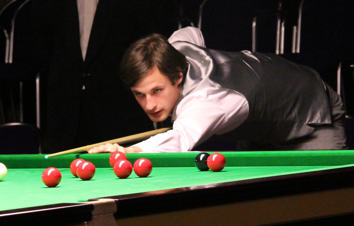 1200px-David_Gilbert_PHC_2011.png