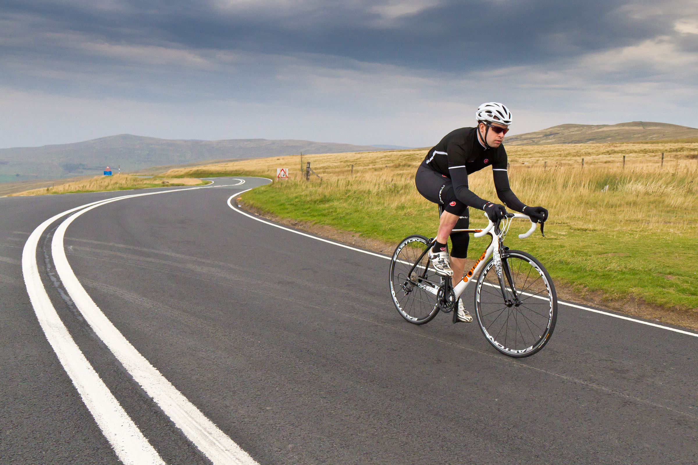 Road-Bikes-Black-Friday.jpg