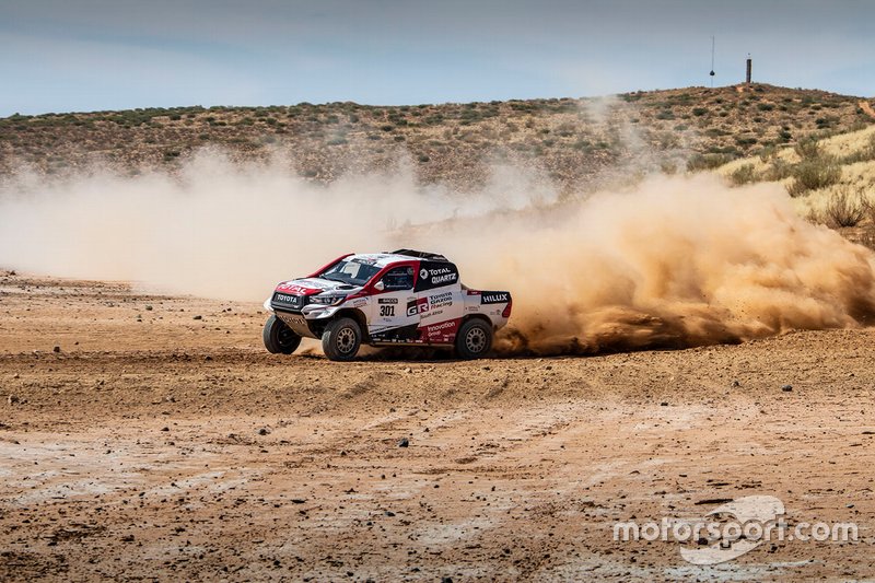 301# Toyota Gazoo Racing Toyota Hilux: Fernando Alonso, Giniel de Villiers 