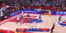 约基奇助扣米卢蒂诺空中接力.gif