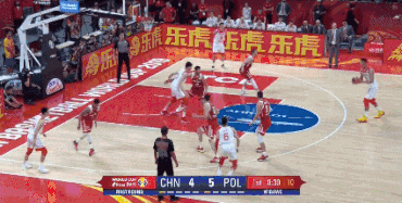 易建联三分.gif