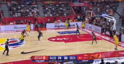 英格尔斯三分杀死比赛.gif