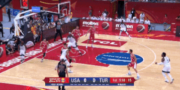塔图姆妙传 特纳吃饼暴扣 (1).gif