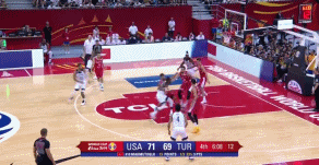马姆托格鲁抢断反击上篮打平.gif