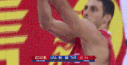 伯贝罚球两罚不中 (1).gif