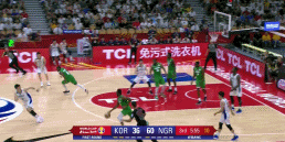 奥科吉断球 尤佐反击一条龙打进.gif