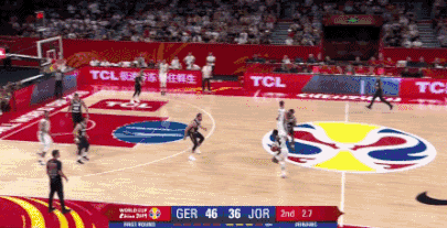 施罗德恐快攻反击 最后高抛打板进 (1).gif