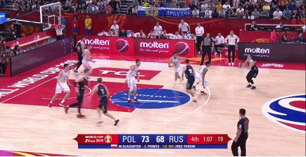 库拉金加长的三分飚中.gif