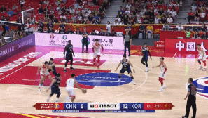 赵睿突破抛投.gif