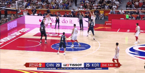 周琦三不沾.gif