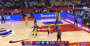 米尔斯兜圈三分 (1).gif