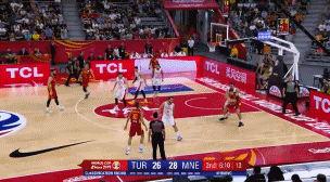 武切维奇干拔跳投.gif