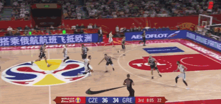 萨托兰斯基一条龙抛投1.gif