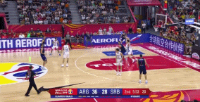 约基奇转身出手2+1.gif