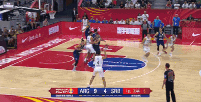 斯科拉三分命中 (1).gif