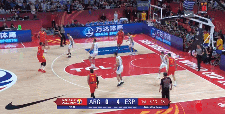 加索尔追身三分.gif