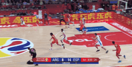 坎帕佐反击一条龙上篮.gif