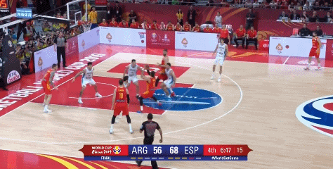 卢比奥漂移骑马射箭.gif