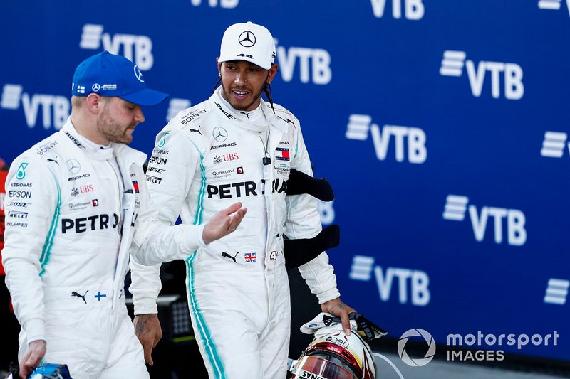 Valtteri Bottas, Mercedes AMG F1, 2nd position, and Lewis Hamilton, Mercedes AMG F1, 1st position, in Parc Ferme