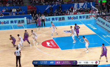 左手李敬宇突射3分冷箭.gif