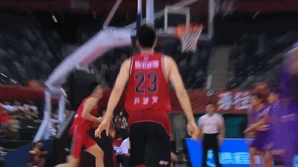 李慕豪暴扣.gif