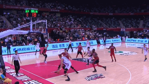 拜克斯钉板大帽.gif