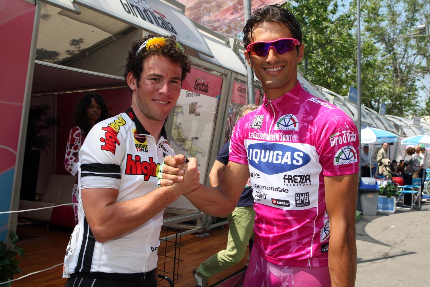 CAVENDISH_BENNATI1.jpg