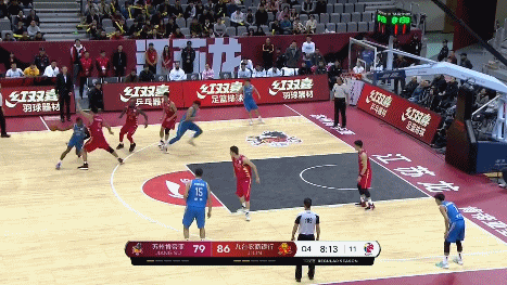 吉布森击地传球吴冠希双手暴扣.gif