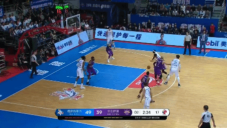 小斯单手力劈华山.gif