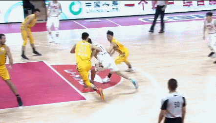 胡金秋钉板大帽.gif