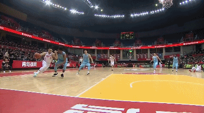 俞长栋大帽.gif