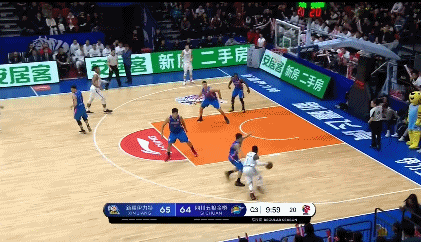 汉斯布鲁钉板大帽费尔德.gif