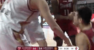 朱旭航与任骏威互喷.gif