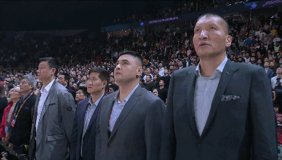 巴特尔与战神刘玉栋.gif