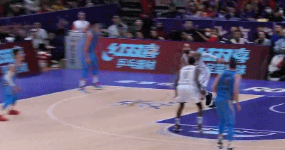 林书豪违体犯规.gif
