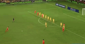 张馨直接打门.gif