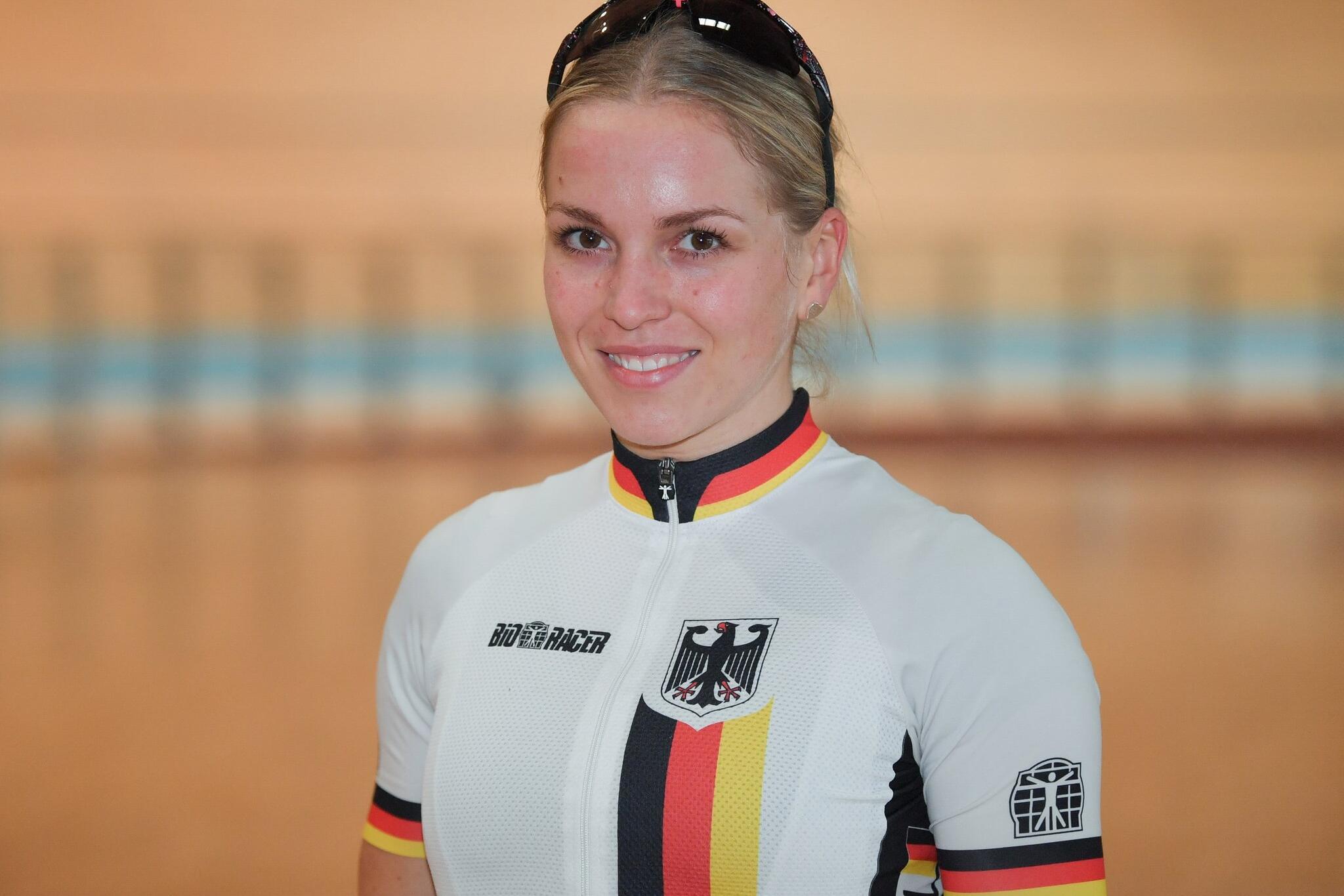 emma-hinze.jpg