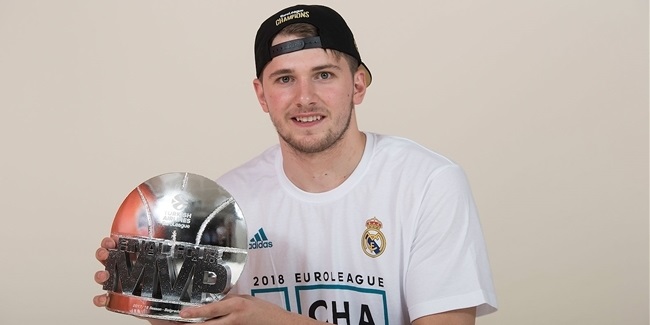 luka-doncic-mvp-real-madrid-trophy-photo-shoot-belgrade-2018-eb17.jpg