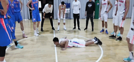 莫蒙尘失败.gif