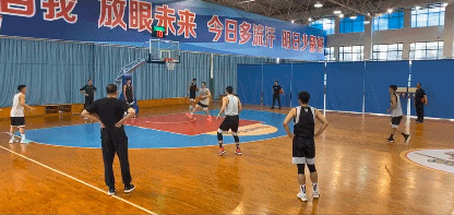 战术演练.gif