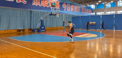 王睿对抗赛.gif