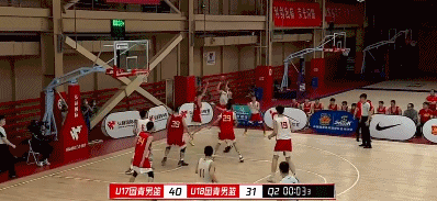 马志轩转身压哨命中.gif