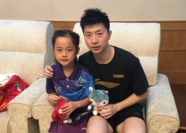 刘国梁11岁侄女亮相，自曝偶像是刘诗雯，向伊藤美诚挑战：想赢她