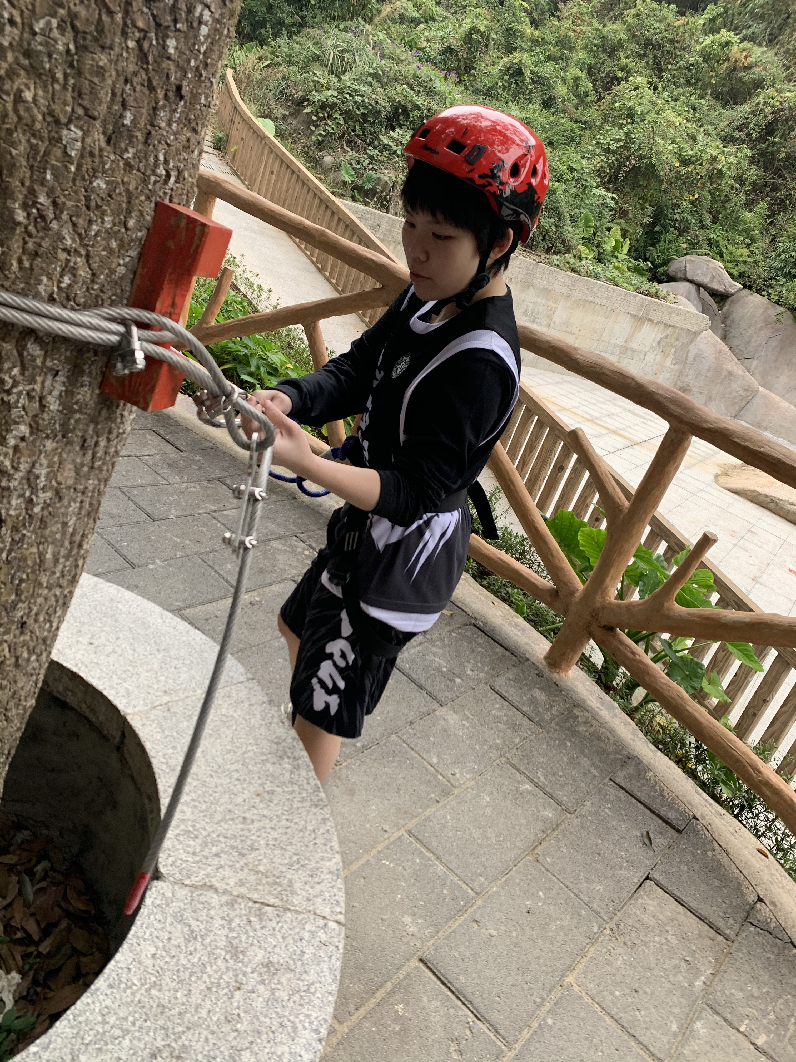 吴堇薇4.jpg
