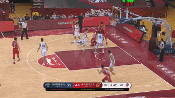 哈达迪大帽刘传兴.gif