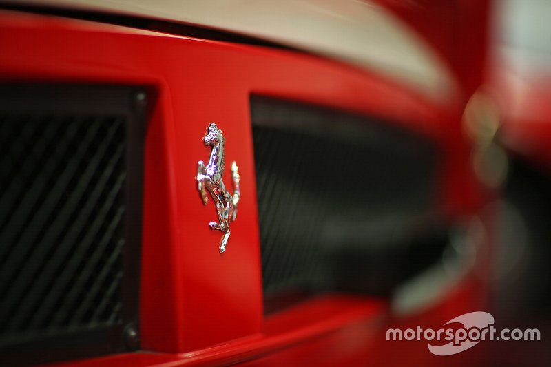 Ferrari logo